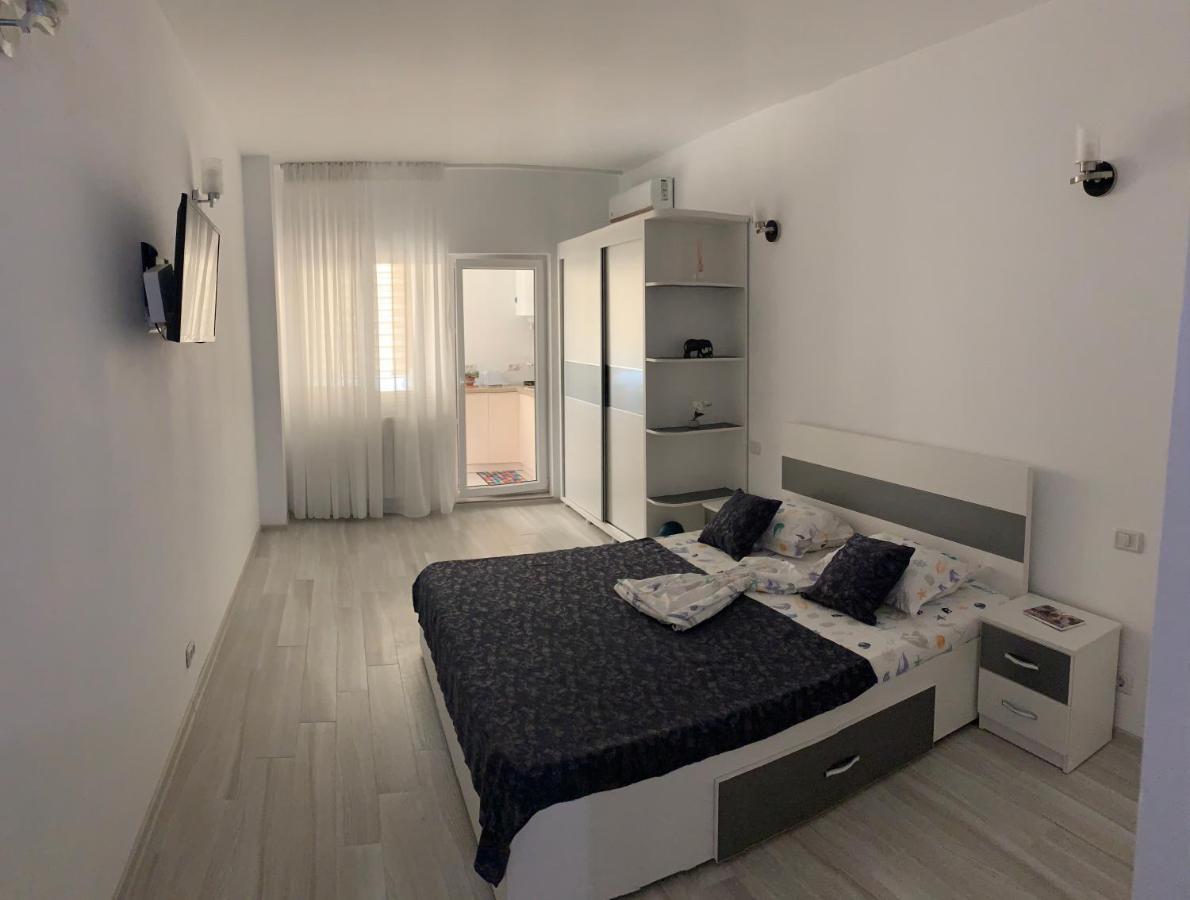 Sunny Garsoniera Appartement Eforie Nord Buitenkant foto